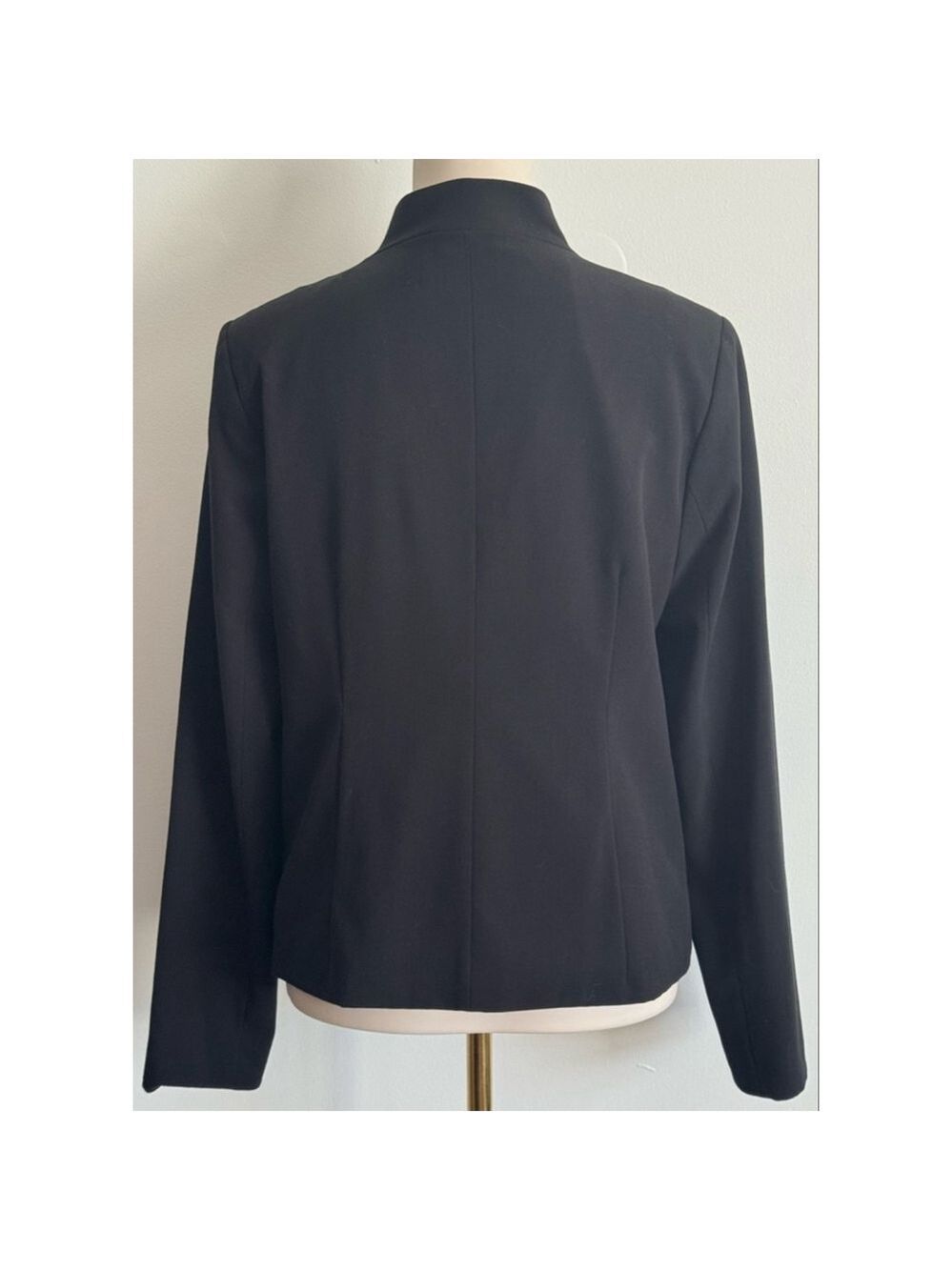 Women's American Eagle Outfitters Black Blazer M - Picture 2 of 4